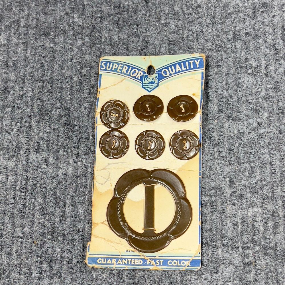 VTG 1940’s Superior Quality Buckle & 6 Button set Bakelite Brown USA Made